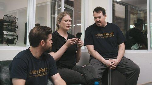 Tires Season 1 Episode 6 - Dad