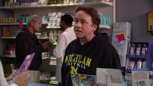 8 Simple Rules Season 1 Episode 2 - Wall of Shame