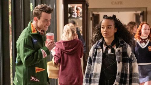 undefined Season 1 Episode 6 - Parentsite