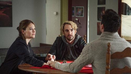 Mensonges Season 4 Episode 5 - Episode 5