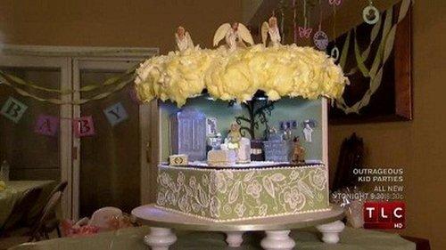 Cake Boss Season 4 Episode 6 - Snow Globe, Story Book Cake & a Scare
