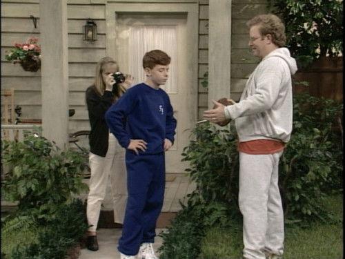 Clarissa Explains It All Season 3 Episode 10 - Football Fever