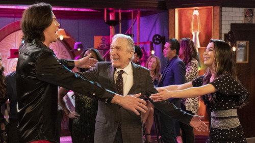 iCarly Season 2 Episode 4 - iHire a New Assistant
