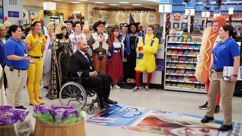 Superstore Season 2 Episode 7 - Halloween Theft