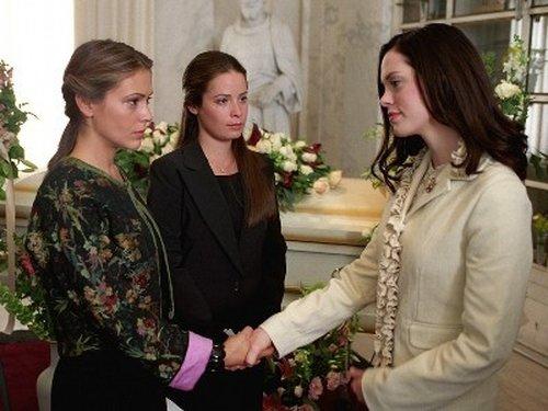 undefined Season 4 Episode 1 - Charmed Again (1)