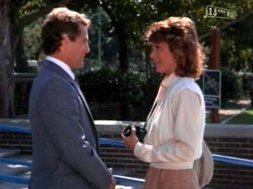 Scarecrow and Mrs. King Season 3 Episode 1 - A Lovely Little Affair