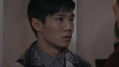 HIStory Season 3 Episode 18 - Trapped #18