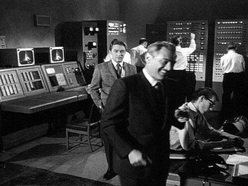 My Favorite Martian Season 1 Episode 20 - My Nephew the Artist