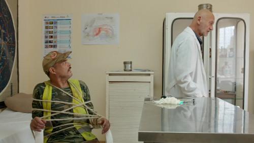 A mi kis falunk Season 2 Episode 4 - The goulash cooking competition