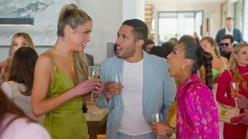 Selling the OC Season 3 Episode 1 - Big Dock Energy