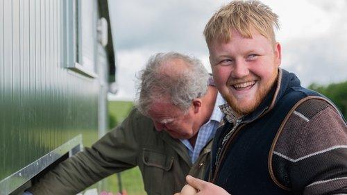 Clarkson's Farm Season 2 Episode 2 - Cowering