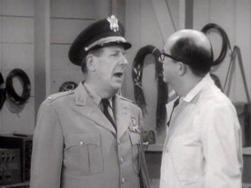 The Phil Silvers Show Season 4 Episode 20 - The Colonel's Promotion