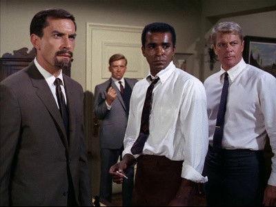 undefined Season 2 Episode 17 - A Game of Chess