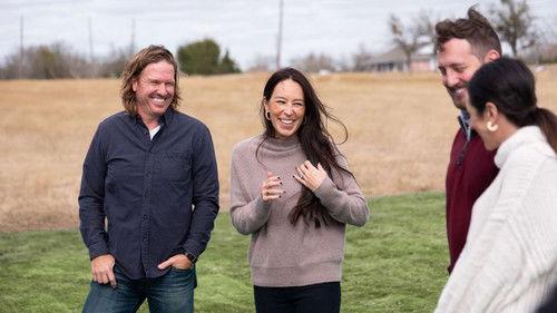 Fixer Upper: Welcome Home Season 1 Episode 1 - A Neglected Home for Newlyweds