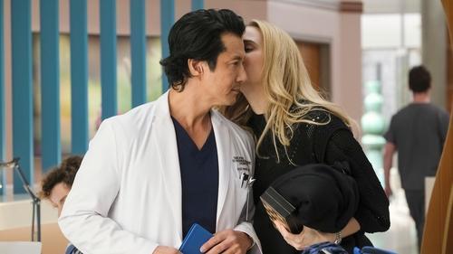 The Good Doctor Season 5 Episode 11 - The Family