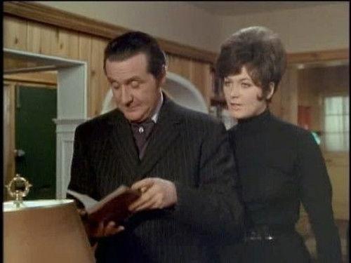 undefined Season 6 Episode 32 - Get-A-Way