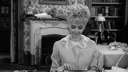 Petticoat Junction Season 2 Episode 16 - Billie Jo's First Job