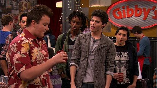 iCarly Season 6 Episode 3 - iOpen a Restaurant