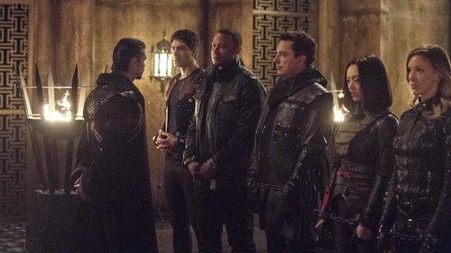 Arrow Season 3 Episode 22 - This is Your Sword