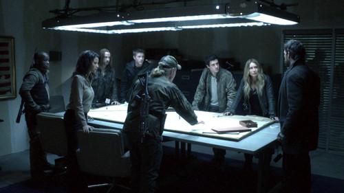 Falling Skies Season 3 Episode 8 - Strange Brew