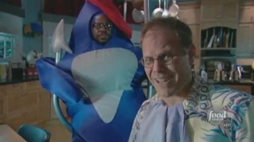 Good Eats Season 12 Episode 3 - Tuna, Surprise!