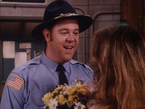 The Dukes of Hazzard Season 4 Episode 12 - Cletus Falls in Love