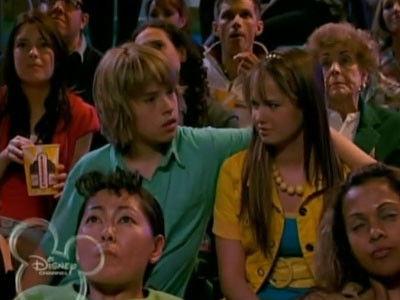 The Suite Life on Deck Season 1 Episode 9 - Flowers and Chocolate