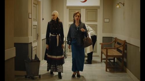 Lovebird Season 1 Episode 5 - Episode 5