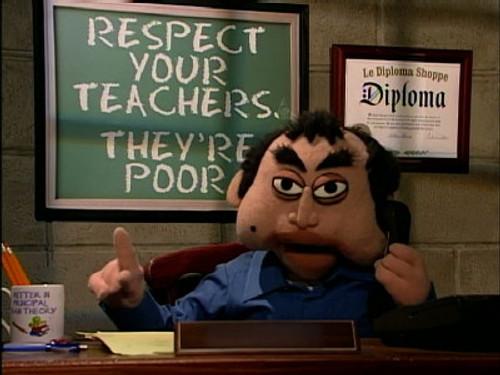 Crank Yankers Season 2 Episode 22 - Kevin Nealon & Wanda Sykes