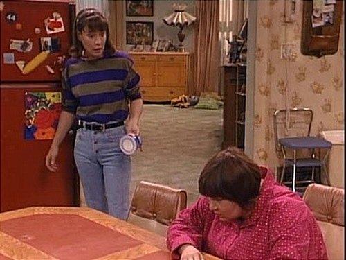 Roseanne Season 2 Episode 23 - Fathers and Daughters