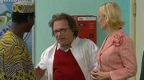 Our Little Clinic Season 7 Episode 6 - Vse črno