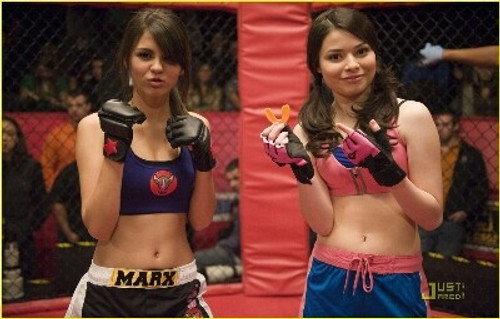 iCarly Season 2 Episode 25 - iFight Shelby Marx (2)