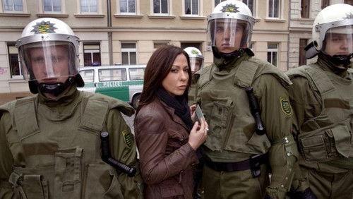 undefined Season 40 Episode 32 - Fake Life