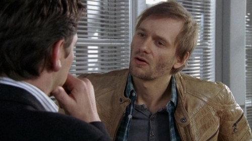 Die Rosenheim-Cops Season 9 Episode 8 - Ein Schuss in der Nacht