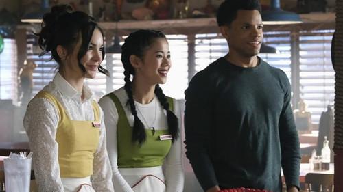 Nancy Drew Season 1 Episode 10 - The Mark of the Poisoner’s Pearl