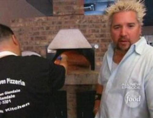 Diners, Drive-Ins and Dives Season 6 Episode 4 - A Burger, A Bowl and a Slice
