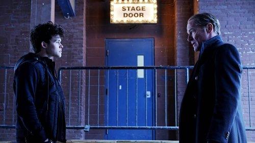 Titans Season 3 Episode 5 - Lazarus