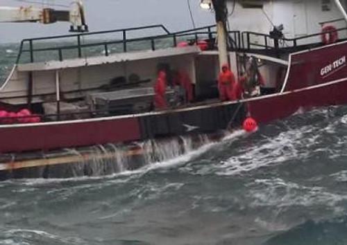 Deadliest Catch Season 4 Episode 15 - As Catch as Catch Can