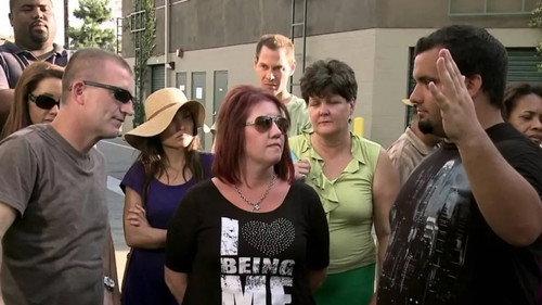 Storage Hunters Season 2 Episode 18 - Torching the Competition