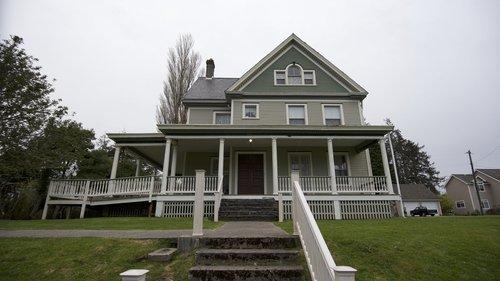 Ghost Adventures Season 16 Episode 9 - Graveyard of the Pacific: Commander's House