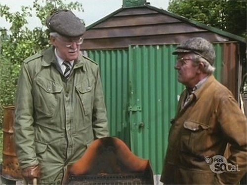 Last of the Summer Wine Season 15 Episode 2 - Where There's Smoke, There's Barbeque
