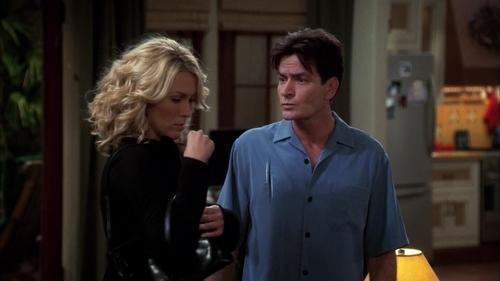 Two and a Half Men Season 4 Episode 23 - Anteaters. They're Just Crazy-Lookin'