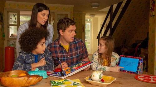 Waffle the Wonder Dog Season 4 Episode 9 - Waffle's Dog Family