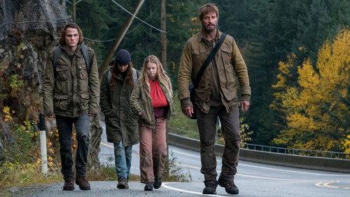 Colony Season 3 Episode 6 - The Emerald City
