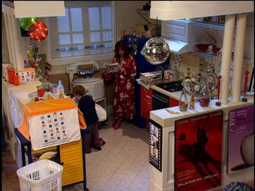 Vecinos Season 1 Episode 3 - Vecinas desesperadas