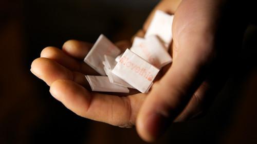 Drugs, Inc. Season 7 Episode 12 - Heroin Island, NYC