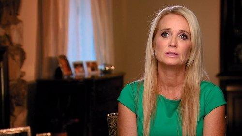 The Real Housewives of Beverly Hills Season 4 Episode 11 - Luaus and Lies