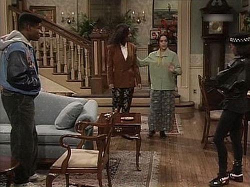The Cosby Show Season 6 Episode 15 - Denise Kendall:  Singles Counselor