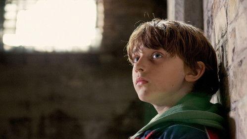 Polizeiruf 110 Season 38 Episode 4 - Die armen Kinder von Schwerin