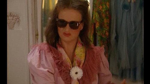 Loenatik Season 2 Episode 3 - Amalia Zuringa